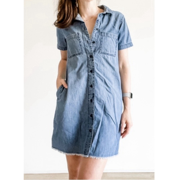 Madewell Chambray Shirt Dress Small Blue Denim Buttons Raw Hem Pockets Boho - Picture 10 of 10